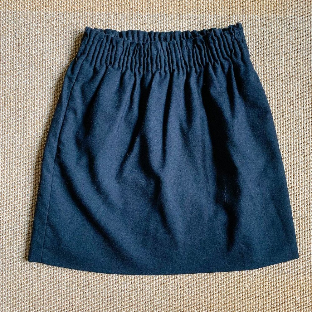 J.Crew Pull-On Elastic Waist “Sidewalk Skirt” in Black | Natural Wool | Size 2